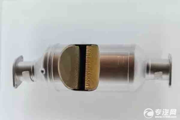 國六專用車上是不是都裝有顆粒捕捉器？